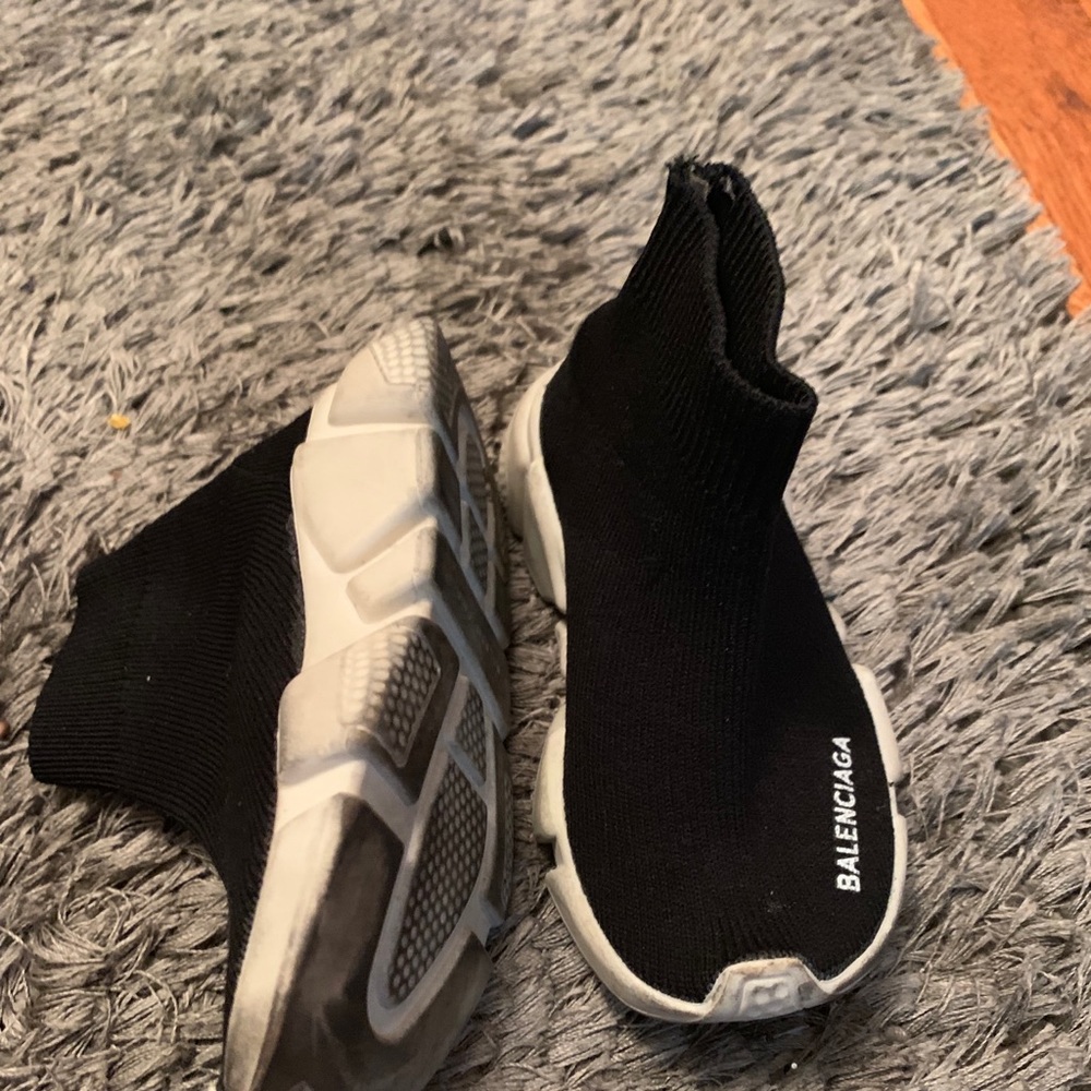 Kids balenciaga shoes - Picture 3 of 3